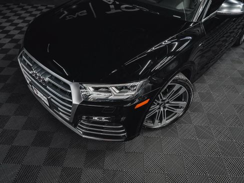 Used 2018 Audi SQ5 Premium Plus w/ Navigation Package AWD/4WD image 3