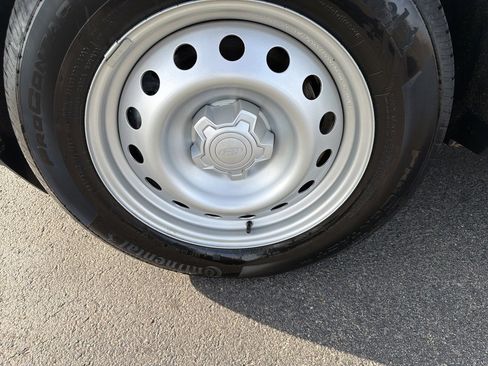 Used 2025 Ford Maverick XL w/ 4K Tow Package image 8