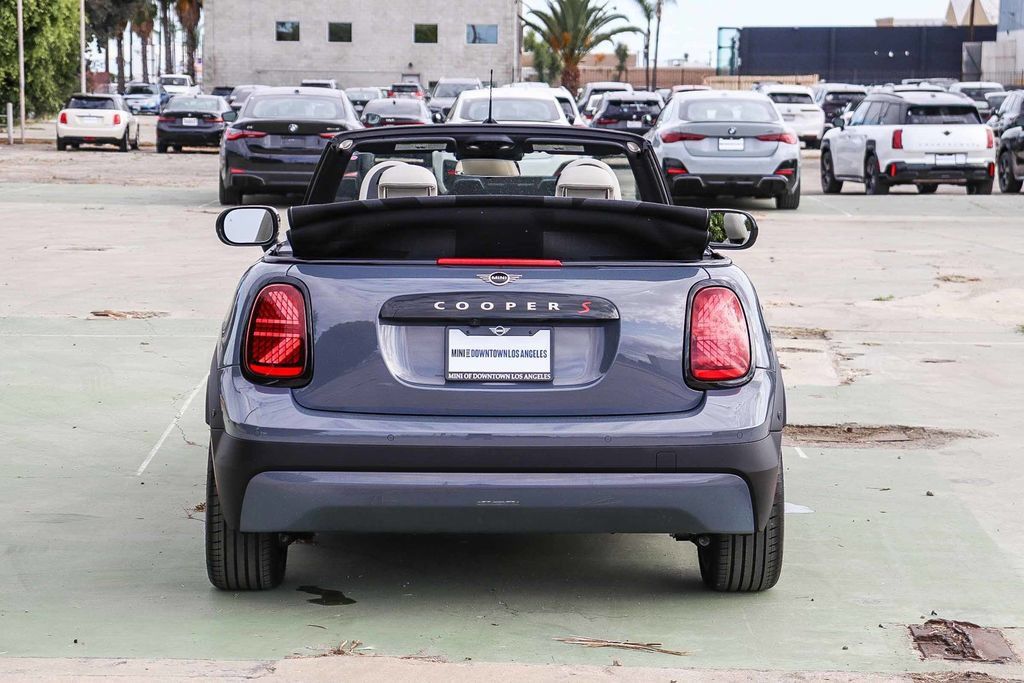 Used 2026 MINI Cooper S FWD image 14