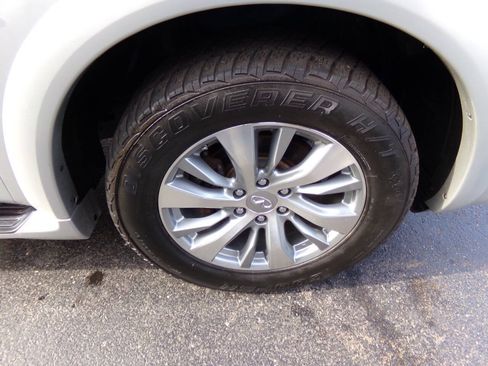 Used 2015 INFINITI QX80 4WD w/ Driver's Assistance Package image 42