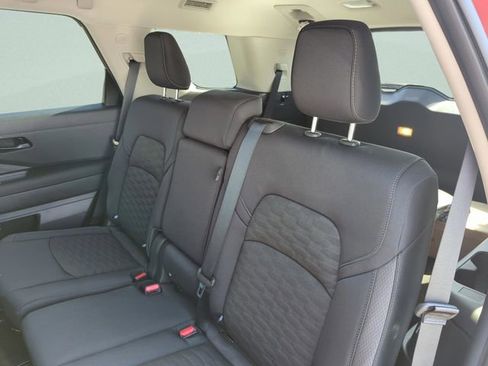 New 2026 Nissan Pathfinder SV image 29