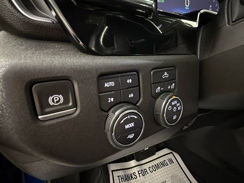 Used 2023 Chevrolet Silverado 1500 RST w/ Z71 Off-Road Package image 36