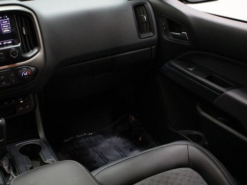 Used 2019 Chevrolet Colorado Z71 image 26