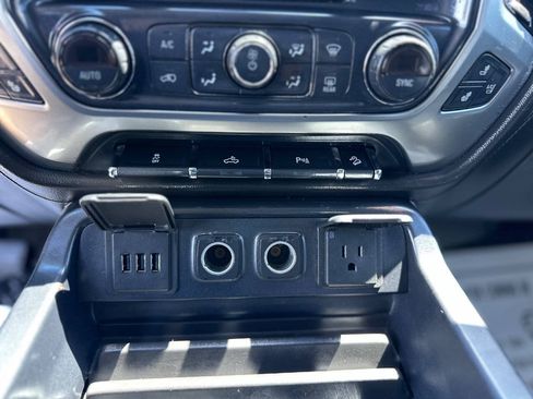 Used 2015 Chevrolet Silverado 1500 LTZ Z71 w/ Midnight Edition AWD/4WD image 17