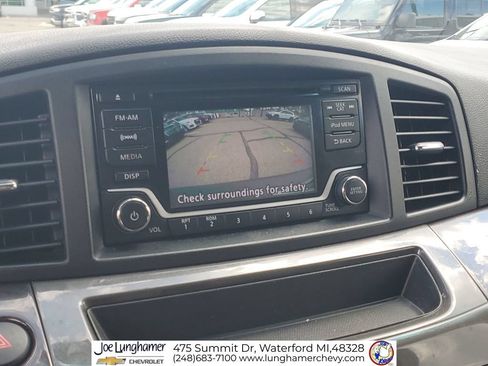Used 2015 Nissan Quest SL w/ Tow Package FWD image 15