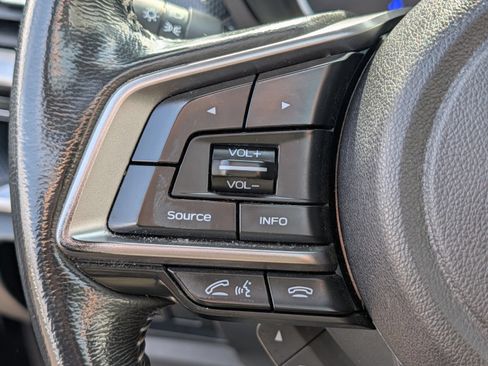 Used 2022 Subaru Forester Premium AWD/4WD image 36