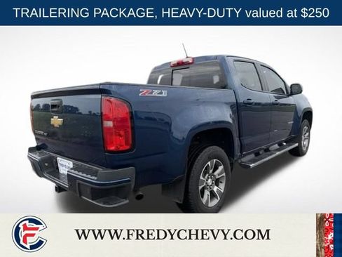 Used 2020 Chevrolet Colorado Z71 AWD/4WD image 5