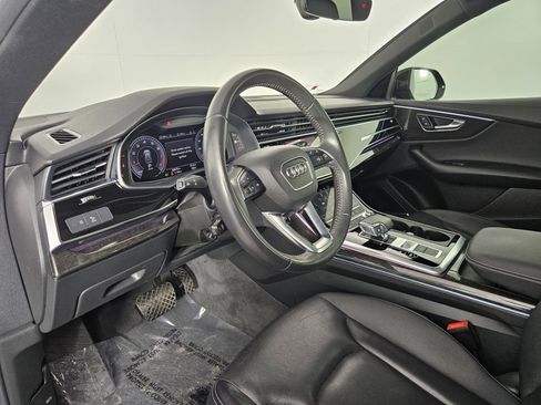 Used 2020 Audi Q8 Premium Plus w/ Premium Plus Package AWD/4WD image 15