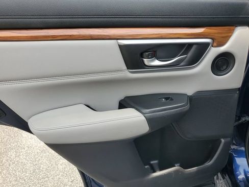 Used 2017 Honda CR-V EX-L image 14
