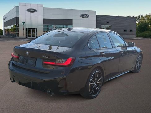 Used 2023 BMW 330i xDrive 330i xDrive w/ M Sport Package image 11