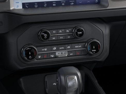 New 2025 Ford Bronco Outer Banks AWD/4WD image 16