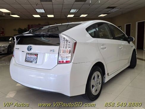 Used 2010 Toyota Prius Three image 6