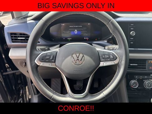 Used 2023 Volkswagen Taos SE FWD image 14