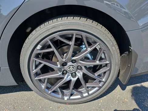 New 2025 Toyota Camry SE image 30