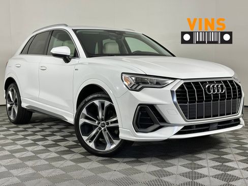 Used 2020 Audi Q3 2.0T Premium Plus w/ Premium Plus Package AWD/4WD image 1