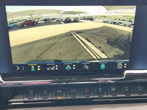 New 2026 Chevrolet Silverado 2500 ZR2 AWD/4WD image 14