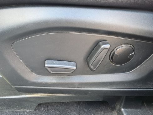 Used 2024 Ford Explorer ST w/ Equipment Group 401A AWD/4WD image 15
