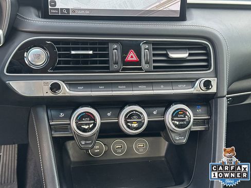 Used 2023 Genesis G70 2.0T image 30