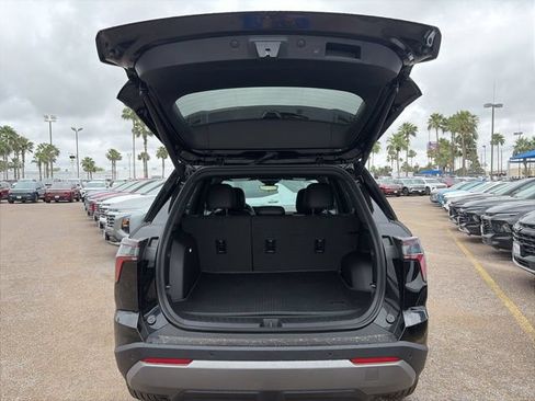 New 2026 Chevrolet Equinox LT w/ Convenience Package II FWD image 6
