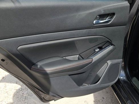 Used 2025 Nissan Altima 2.5 SR image 24