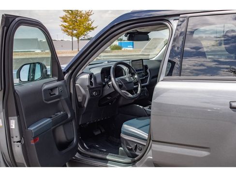 Used 2024 Ford Bronco Sport Outer Banks w/ Tech Package AWD/4WD image 26