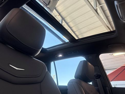Certified 2024 Cadillac XT6 Premium Luxury AWD/4WD image 20