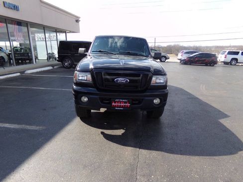 Used 2010 Ford Ranger XLT AWD/4WD image 3