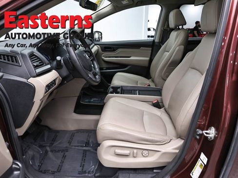 Used 2018 Honda Odyssey Touring image 14