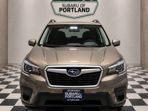 Used 2019 Subaru Forester Premium AWD/4WD image 1