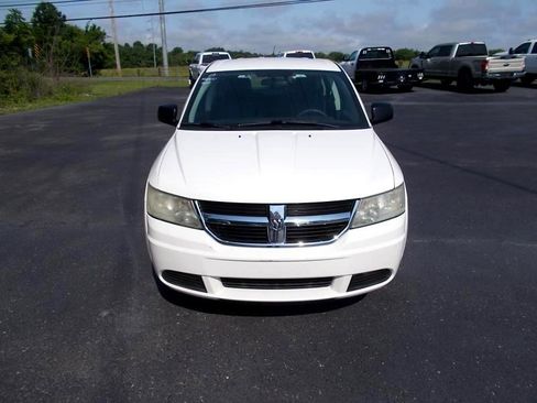 Used 2009 Dodge Journey SE image 9