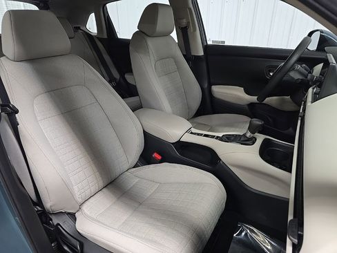 Used 2023 Honda HR-V LX image 14