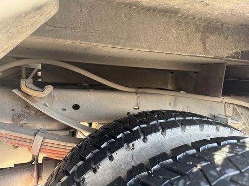 Used 2013 Ford F450 XL w/ High Capacity Trailer Tow Pkg image 9