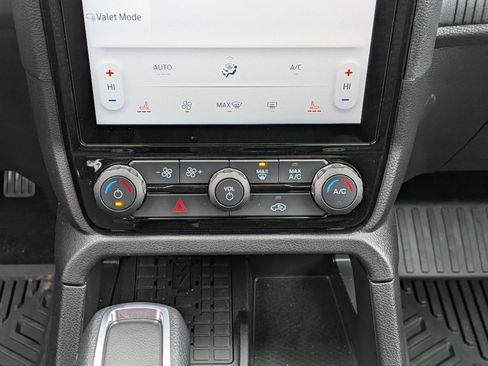 Used 2025 Ford Ranger XLT image 31