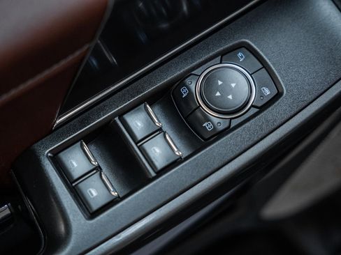 Certified 2021 Ford F150 Lariat w/ Equipment Group 502A High image 43