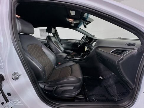 Used 2017 Hyundai Sonata Sport 2.0T image 27