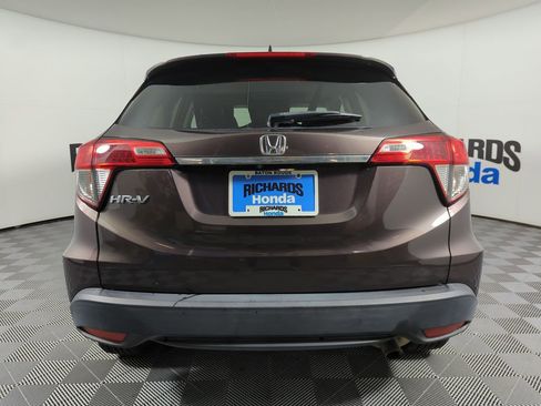 Certified 2022 Honda HR-V EX-L image 5