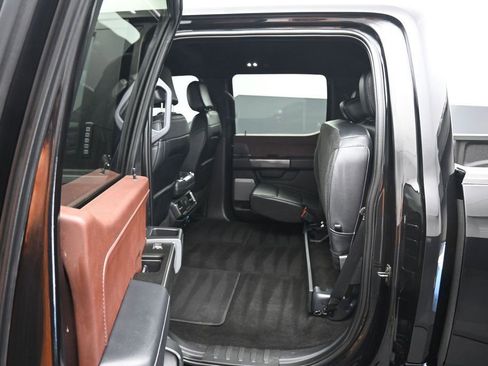 Used 2022 Ford F150 Lariat AWD/4WD image 37