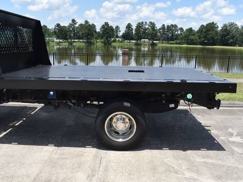 Used 2021 Ford F350 XL w/ Power Equipment Group AWD/4WD image 4