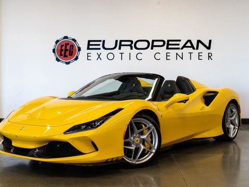 Used 2021 Ferrari F8 Tributo image 15