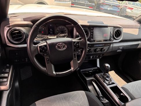 Used 2023 Toyota Tacoma TRD Off-Road w/ Black Out Package (TMS) AWD/4WD image 31