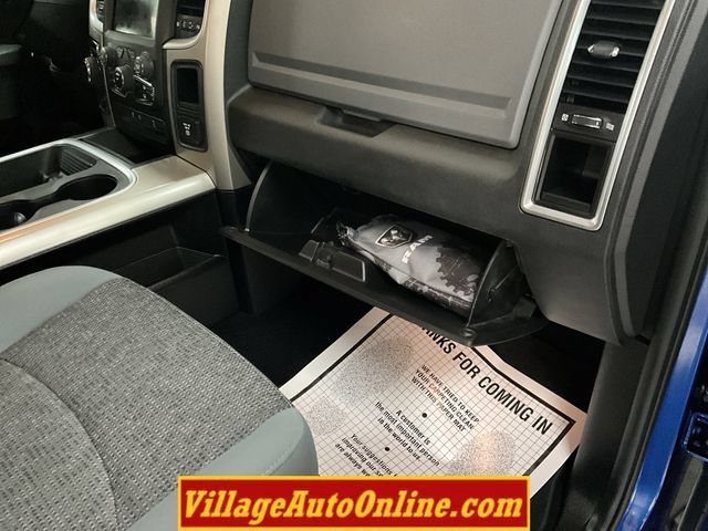 Used 2019 RAM 1500 Classic SLT w/ Luxury Group AWD/4WD image 40