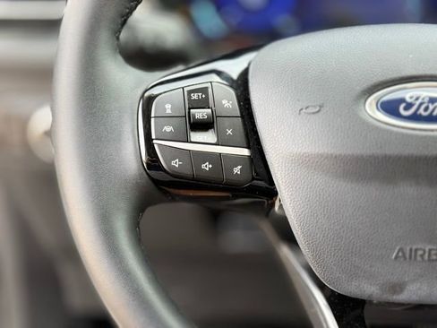 Used 2022 Ford Escape SEL w/ Technology Package image 24