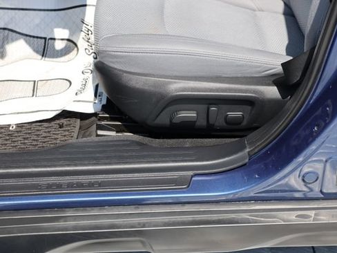 Used 2019 Subaru Outback 2.5i Premium AWD/4WD image 13