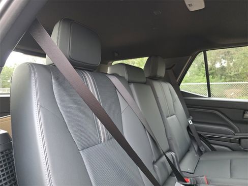 New 2026 Toyota 4Runner Limited image 18