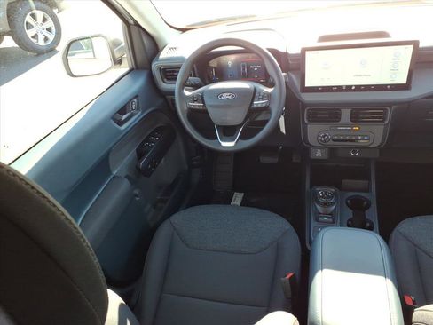 New 2025 Ford Maverick XL w/ Equipment Group 101A image 9