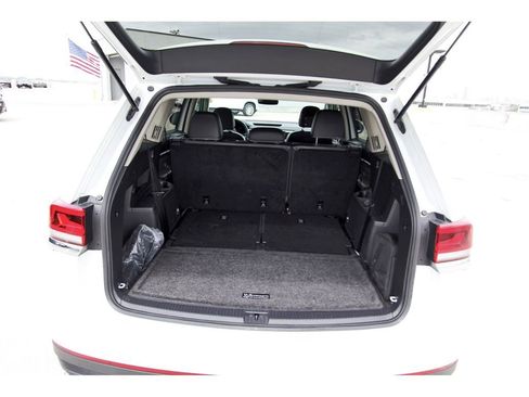 Used 2022 Volkswagen Atlas SE image 29