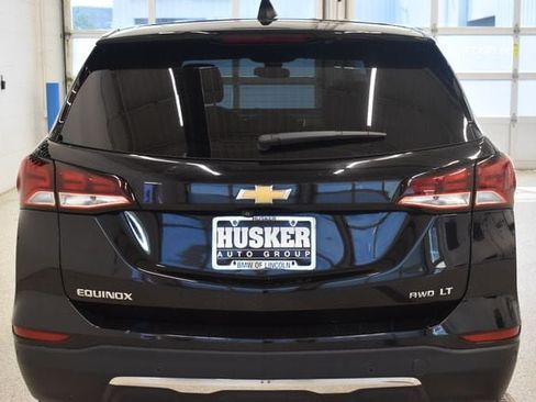 Used 2022 Chevrolet Equinox LT AWD/4WD image 11