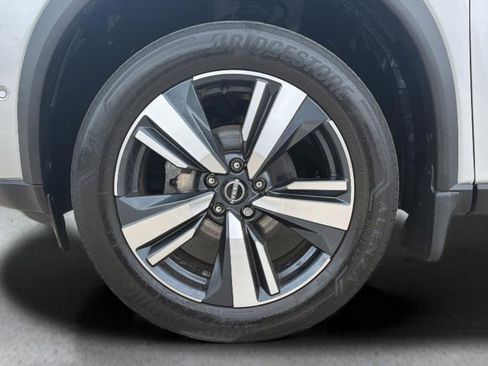 Certified 2023 Nissan Rogue SL w/ SL Premium Package AWD/4WD image 27