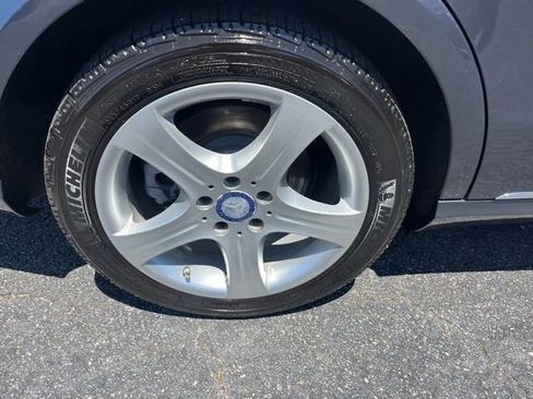 Used 2014 Mercedes-Benz E 350 Sedan image 31