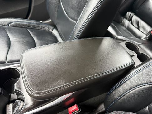Used 2017 Chevrolet Volt LT FWD image 21